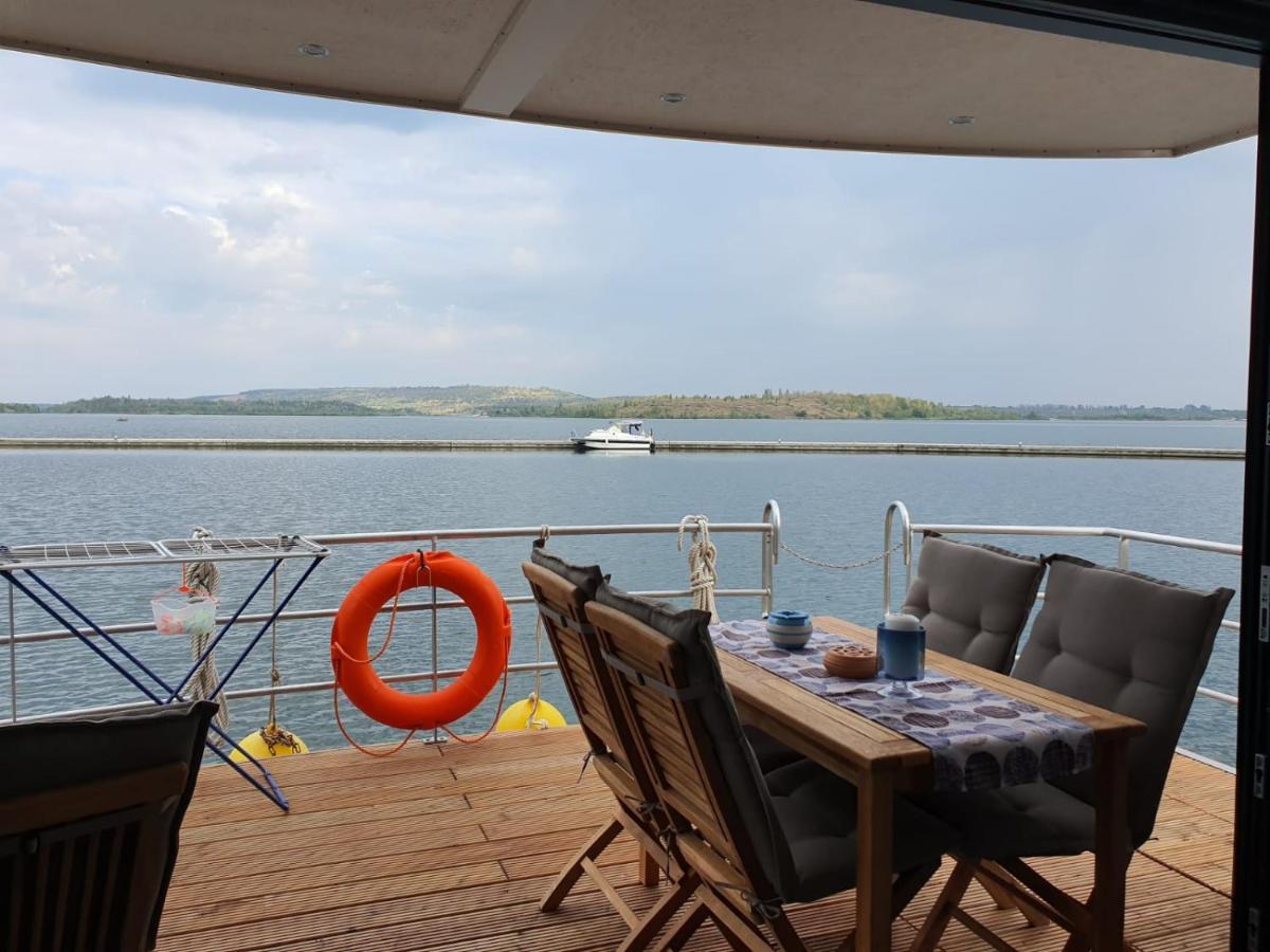 Villa Hausboote Marina Braunsbedra Esterno foto